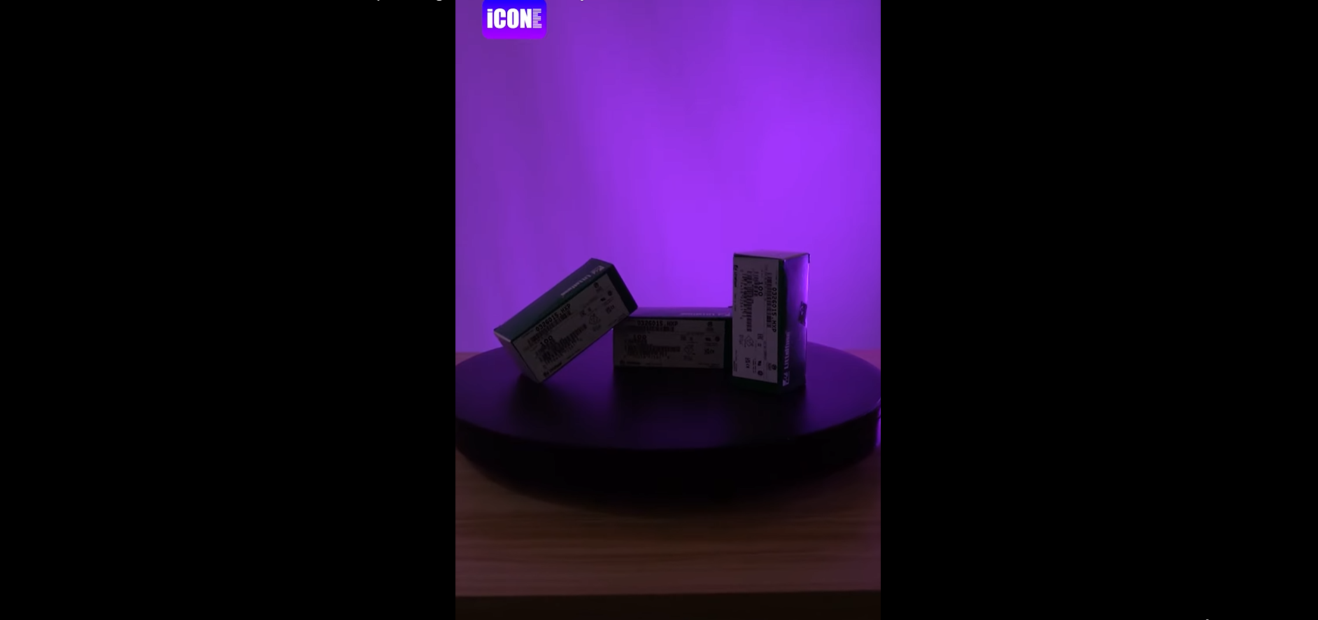 LITTELFUSE 0326015.HXP 326 Series Slo-Blo 250V 15A, Unboxing of the electronic components.